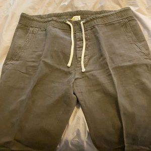 Men’s linen casual pant. Size 4 (36-38)